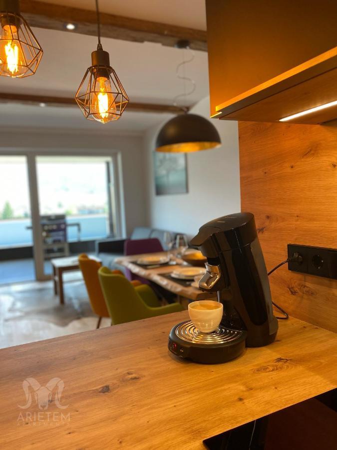 Arietem-Apartment - By Mynests เกริบมิง ภายนอก รูปภาพ